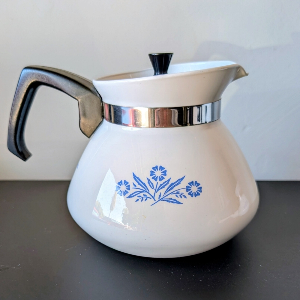 Vintage Corning Ware White Teapot with Blue Cornflower 6 cups